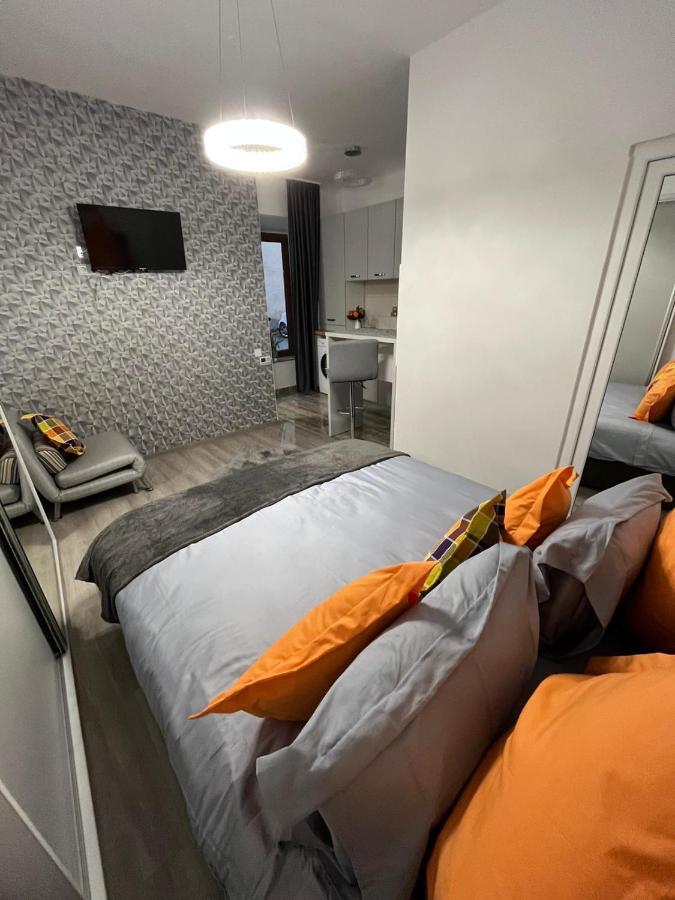 Central Studio Braşov Eksteriør billede