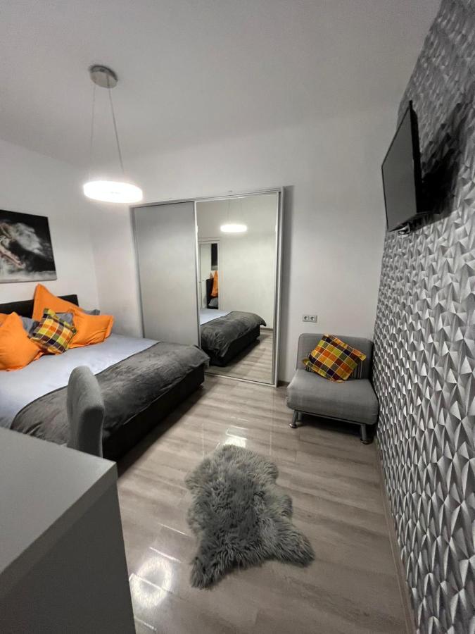Central Studio Braşov Eksteriør billede